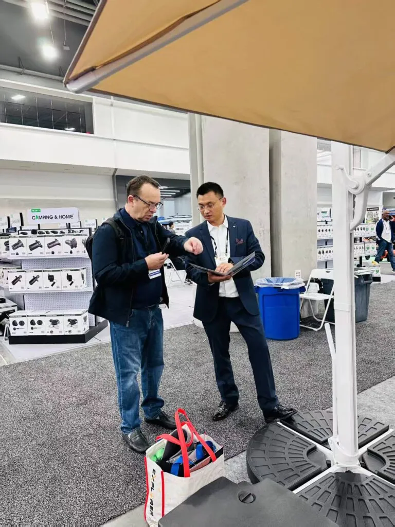 yikai umbrella exhibition 3