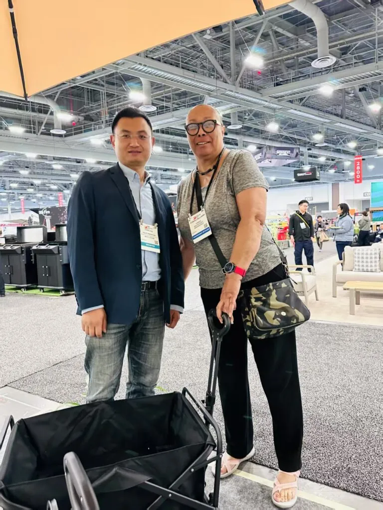 yikai umbrella exhibition 4